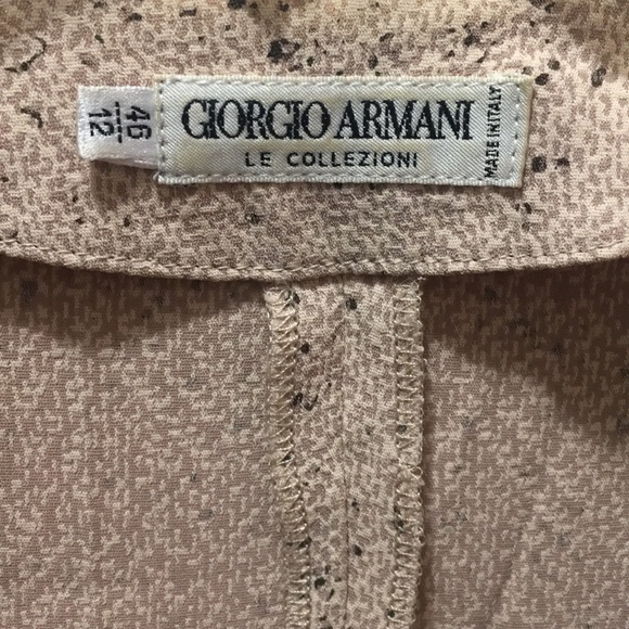 Giorgio Armani Light Jacket - Picture 3 of 5